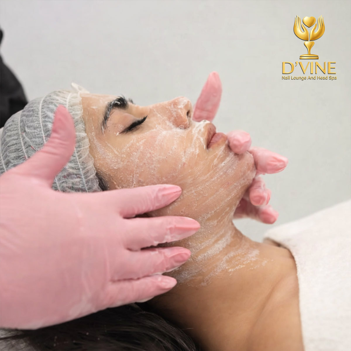 D'vine Nail Lounge and Head Spa