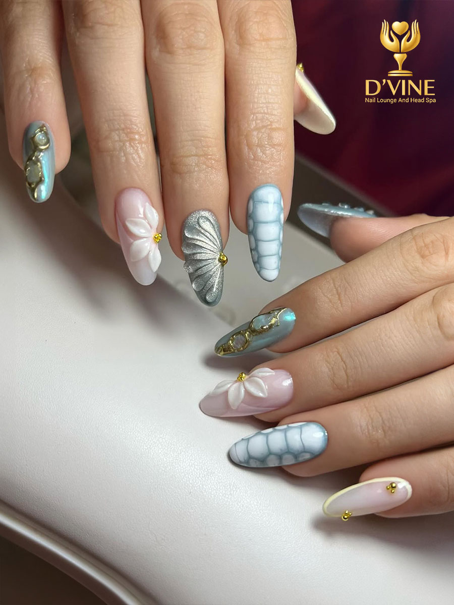 D'vine Nail Lounge and Head Spa